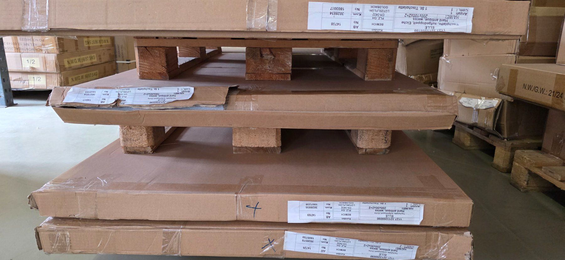 Tavoli: Tisch neu Eiche Massiv mit X oder U Holzbeine – Nuovo e nell'imballaggio originale da Lützelflüh-Goldb venduto da Rampenverkauf_72_ 8