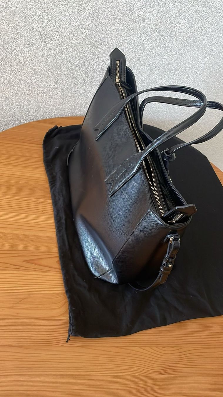 Borse da donna: Sac Emporio Armani – Nuovo (secondo la descrizione) da Marly venduto da hay_kym6 1