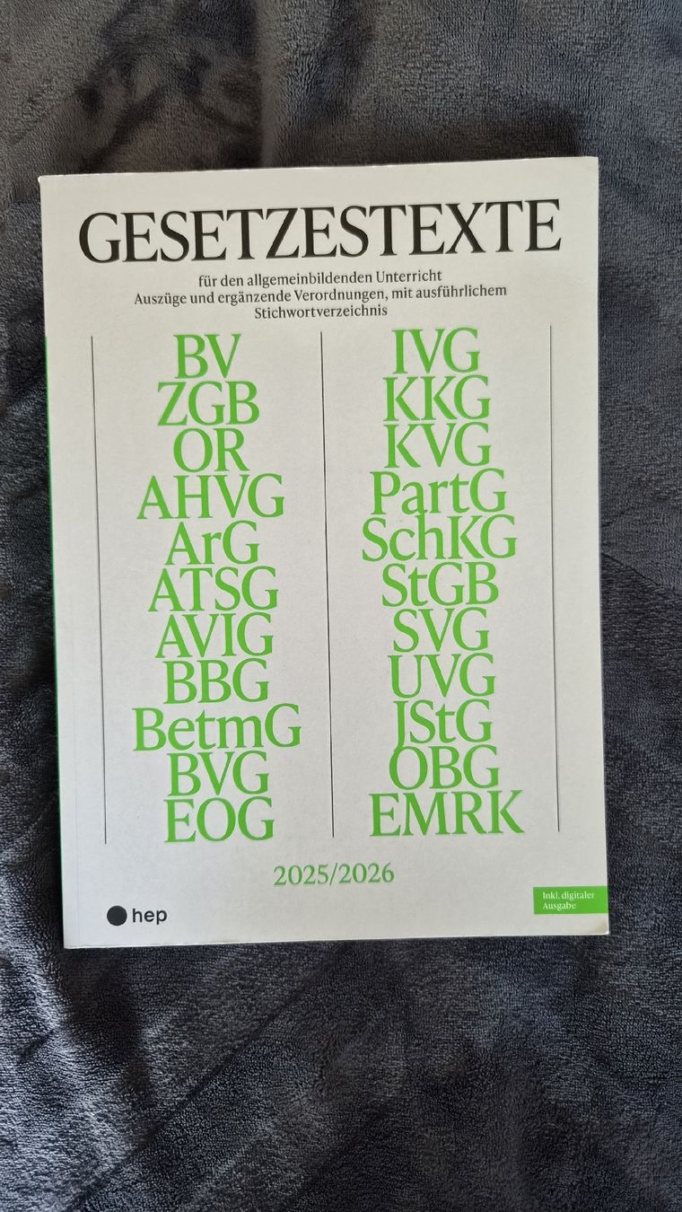 Bücher: Gesetztestexte 2025/2026 – Neu (gemäss Beschreibung) aus Egg b. Zürich von cey_j7ts