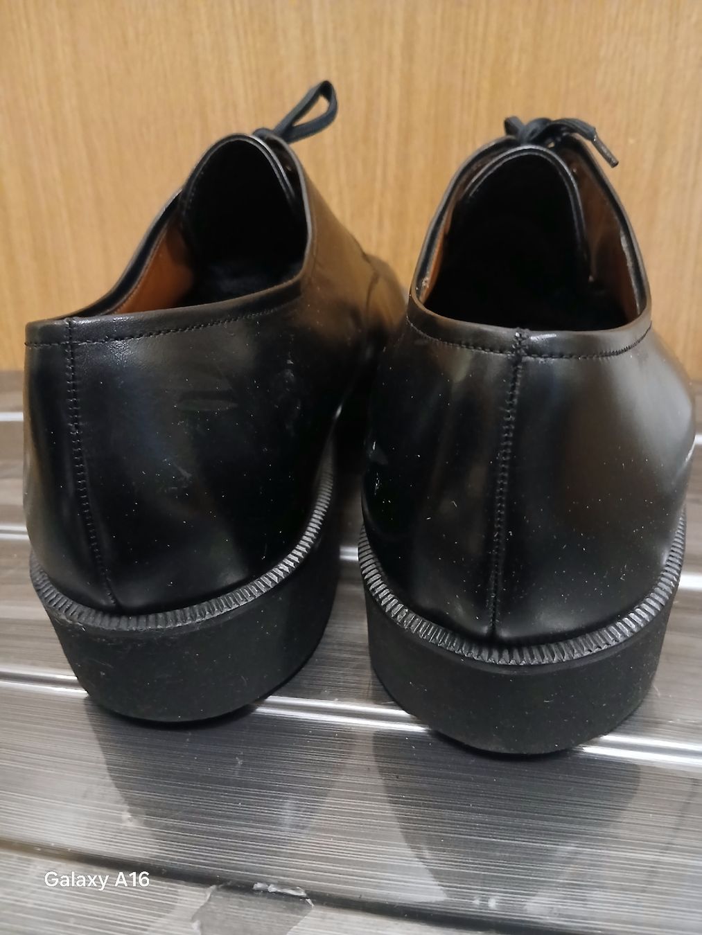 Bally Herrenschuhe: Chaussures en cuir de la marque Bally Suisse, Gr 9 E – Neu (gemäss Beschreibung) aus Genève von Martinbng 3