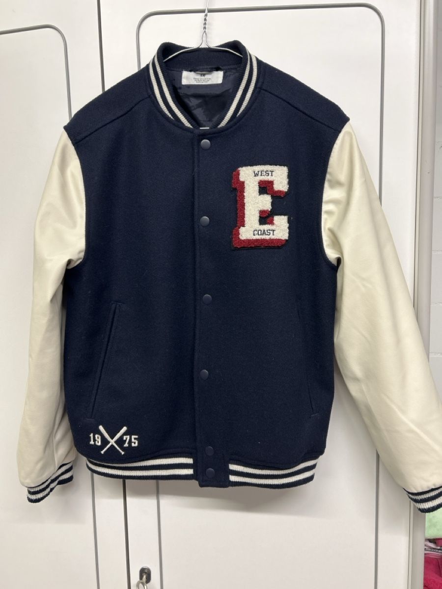 H&M Giacche & Cappotti: Jacke von H&M Gr. 152 – Usato da Dübendorf venduto da Ecacace