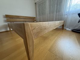 Massive holz Bett 