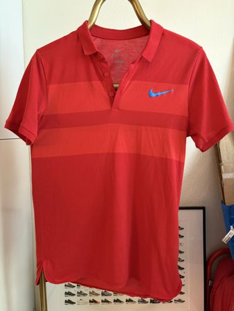 Polo Nike Dri-Fit rouge rayé, Size S