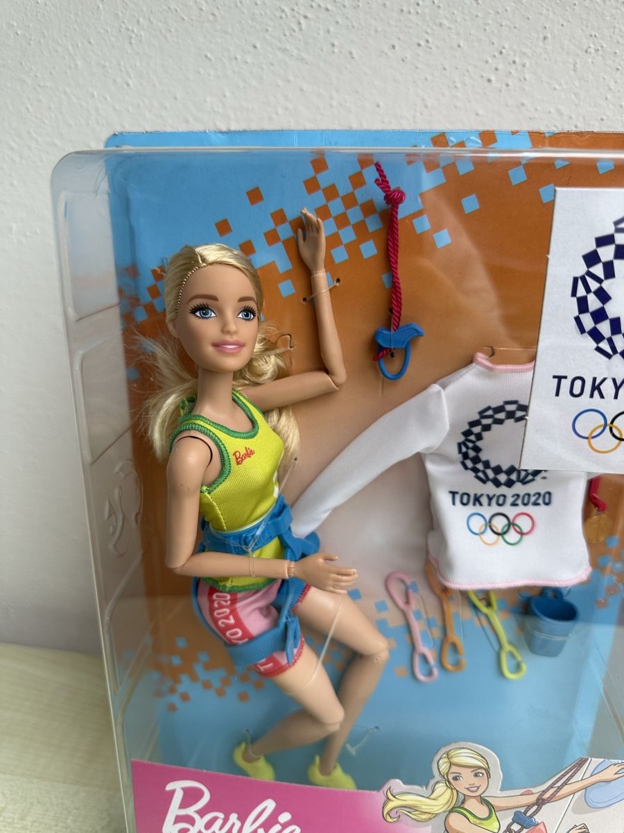 Bambole: Tokyo Olympische Spiele Barbies – Nuovo e nell'imballaggio originale da Zürich venduto da Kat_5557 3