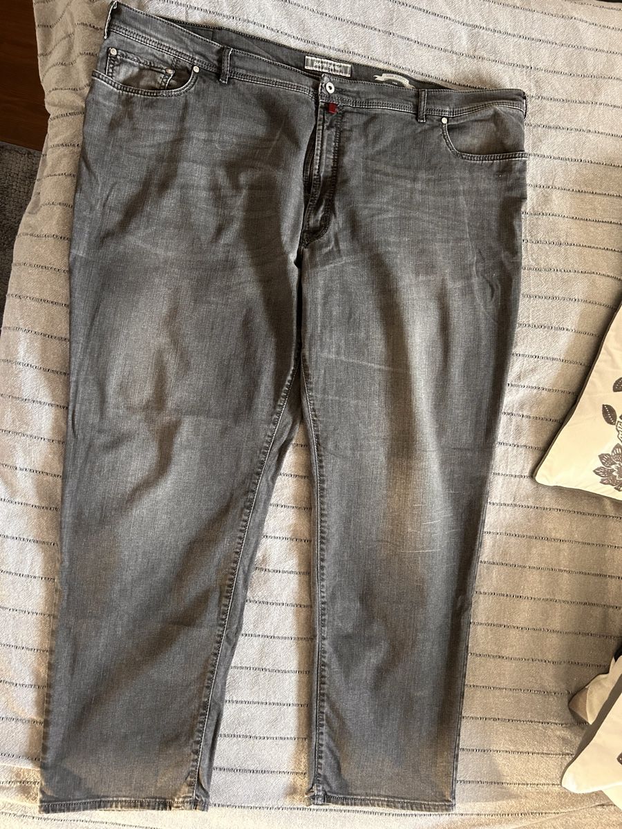 Pierre Cardin Jeans: Zwei Jeans in Übergrösse – Usato da Rheineck venduto da snc_g95p 6