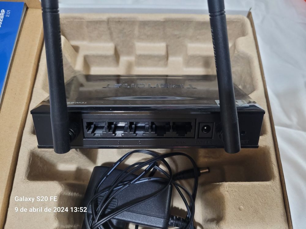 Wireless N Home Router - 🎁🎄👍 (D'occasion) à Romont FR pour CHF 2 – avec ...