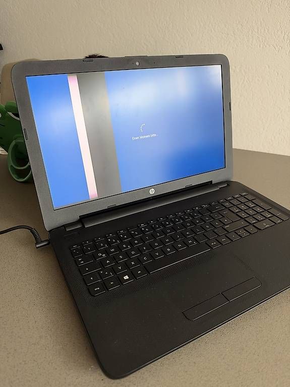 Portables: HP 15  - Laptop  Intel - Defekt – D'occasion à Steinach par duju2018 4