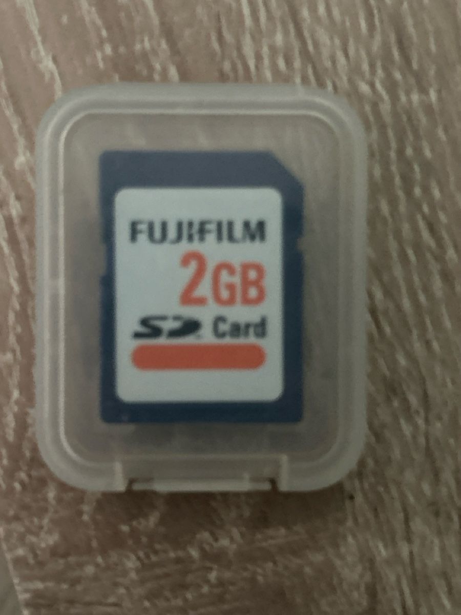 Fujifilm Cartes mémoire: Fijifilm memory card 2GB – D'occasion à Monte Carasso par Mi3Or