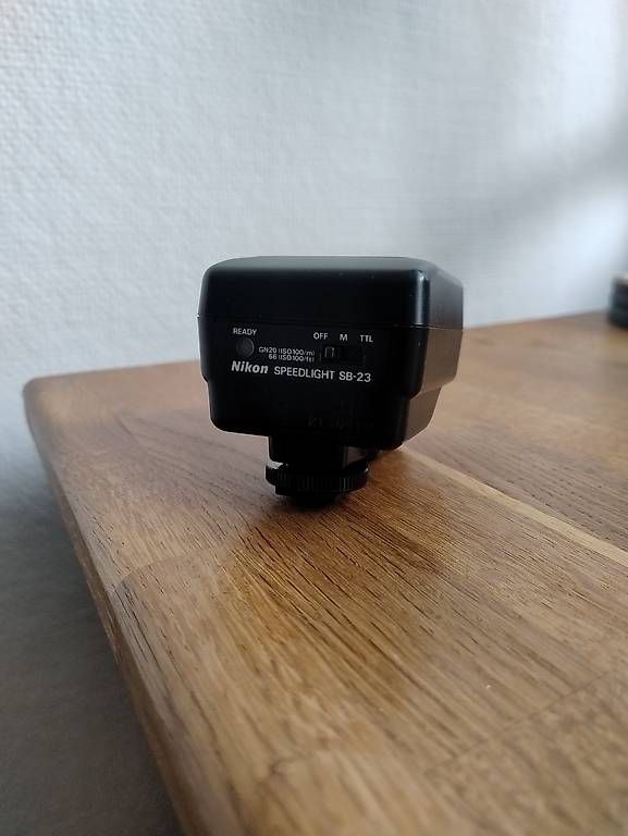 Nikon Blitze: Nikon SB-23 – Gebraucht aus Luzern von sea_turtle 1