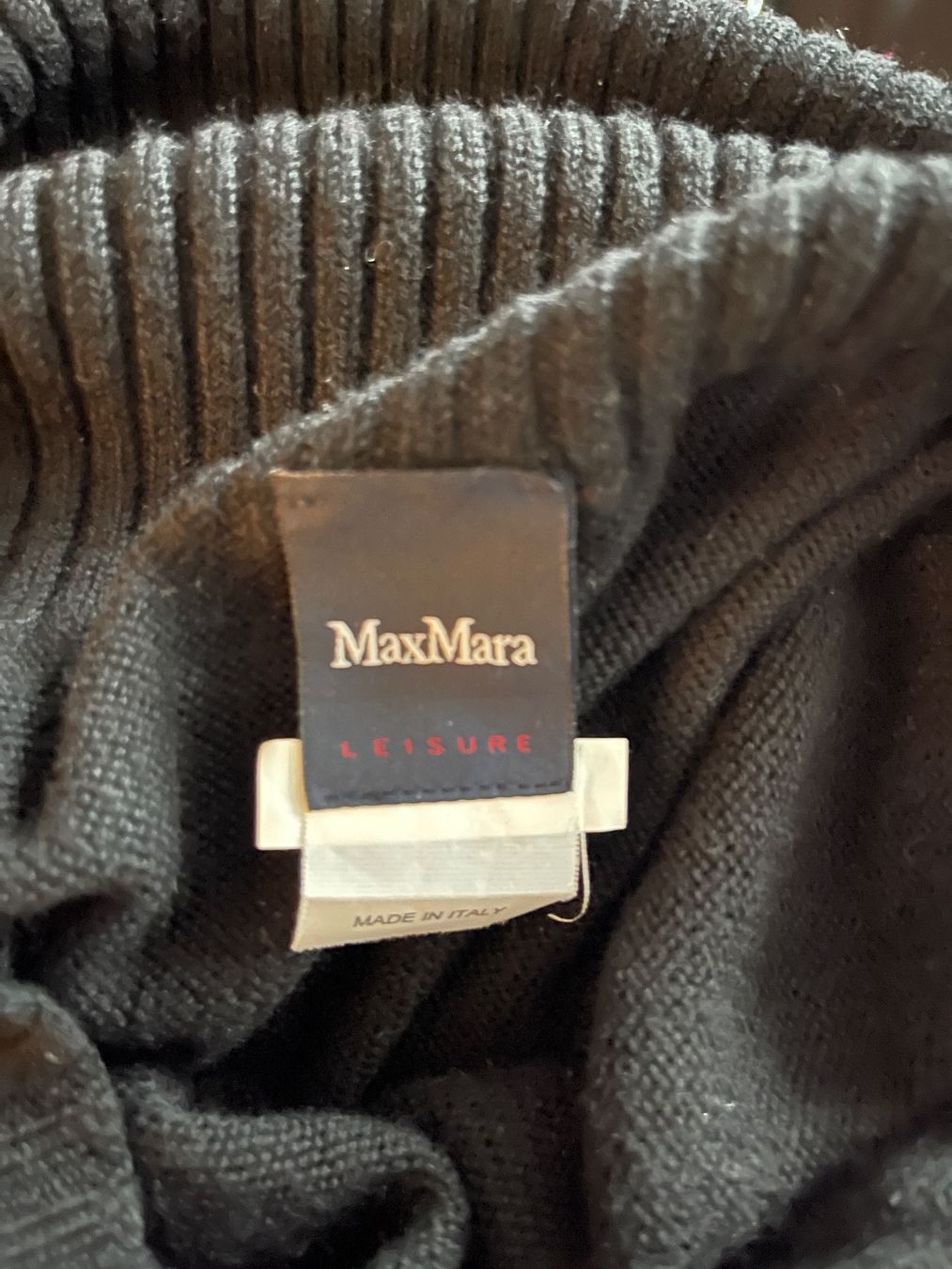 Max Mara Gonne: MAX MARA Kaschmirwolle Rock – Nuovo (secondo la descrizione) da Zürich venduto da STYLEHAUS 2