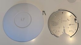 Ubiquiti UniFi Access Point UAP-AC-HD + Wandhalterung