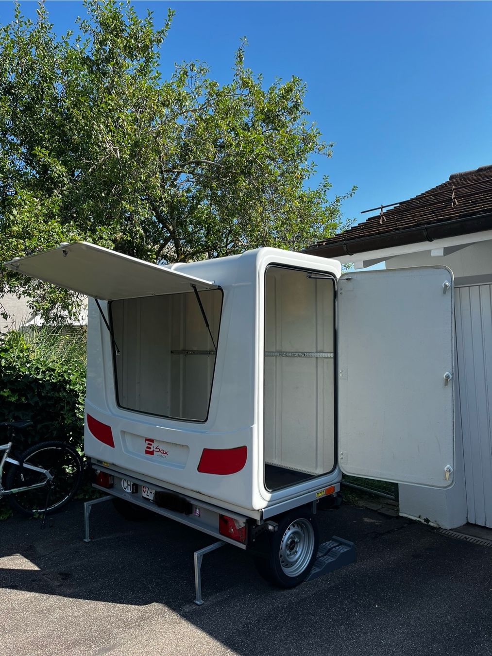 Rimorchi: Camping-/Universalanhänger Bbox Wheely AL-KO – Usato da Forch venduto da ari_wrv6 1