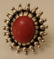 Wunderschöne Vintage Ring, Silber mit rotem Stein