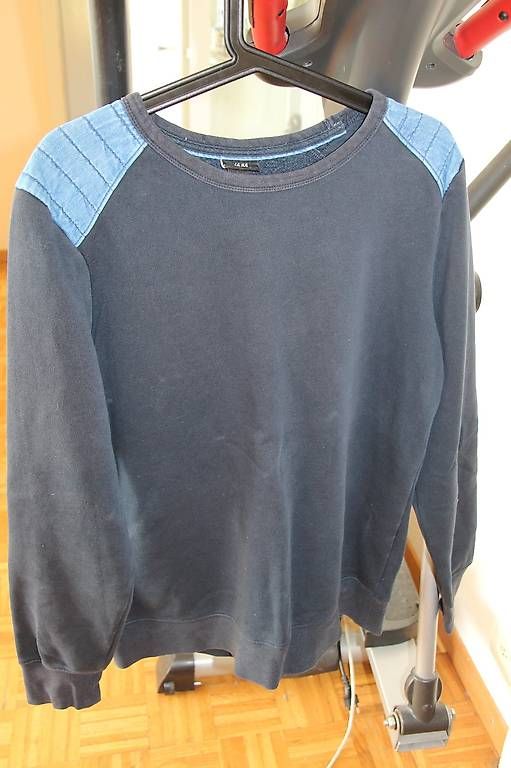 Maglioni & Felpe: 2 pullovers homme, 5 francs l'unité – Usato da Neuchâtel venduto da Mimijamet