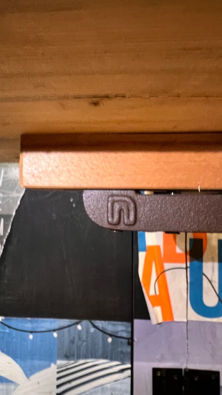 Autres meubles anciens: Tischbeine aus Gusseisen, plus Rundtisch Horgen Glarus – D'occasion à Kriens par mofa.teile.occasion 8