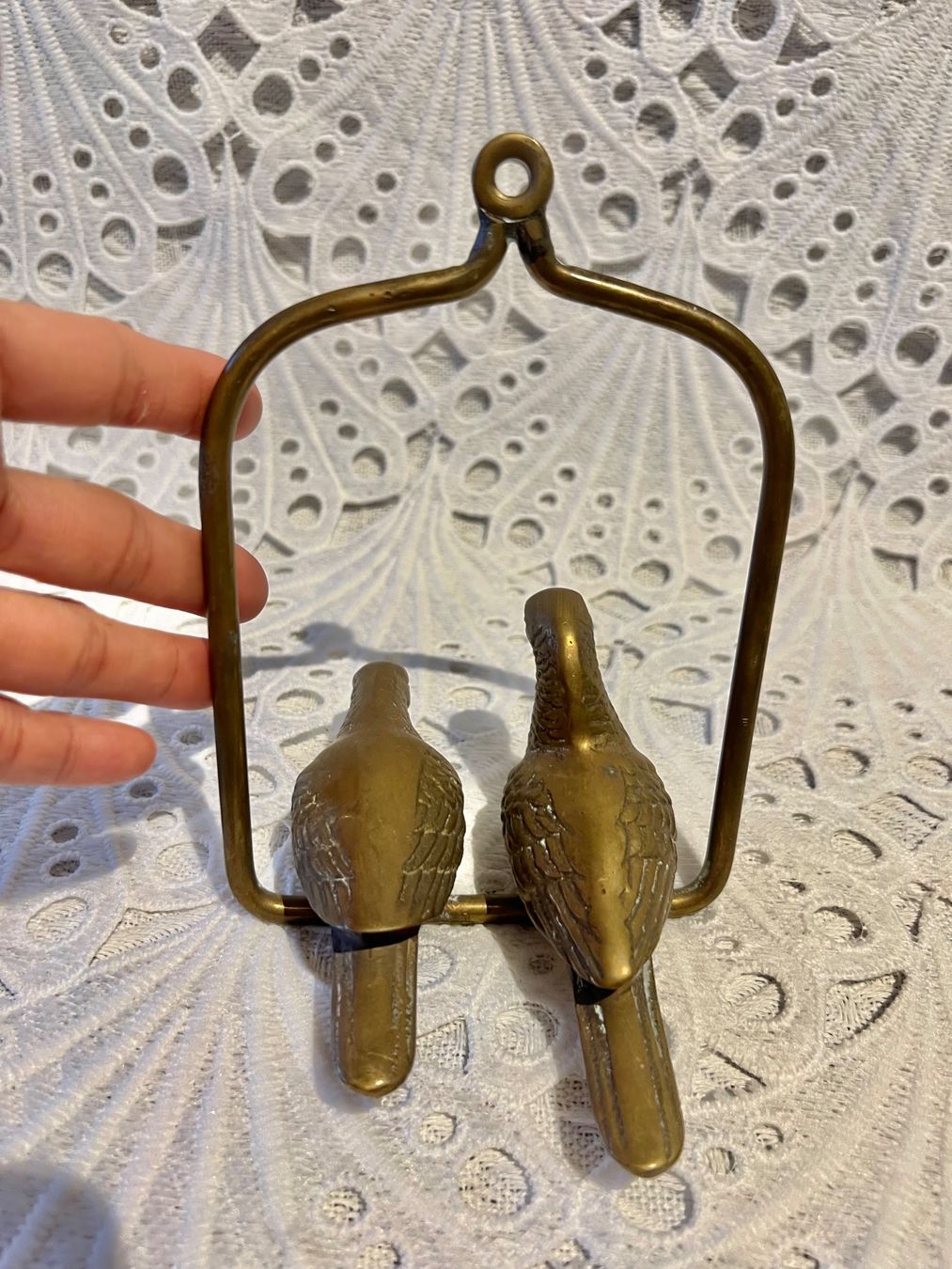 Statuette: Zwei Messing Vögel sitzen auf einer Schaukel – Usato da Frenkendorf venduto da Only1 4