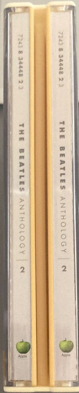 CDs: THE BEATLES - ANTHOLOGY 2 – Gebraucht aus Poliez-Pittet von  3