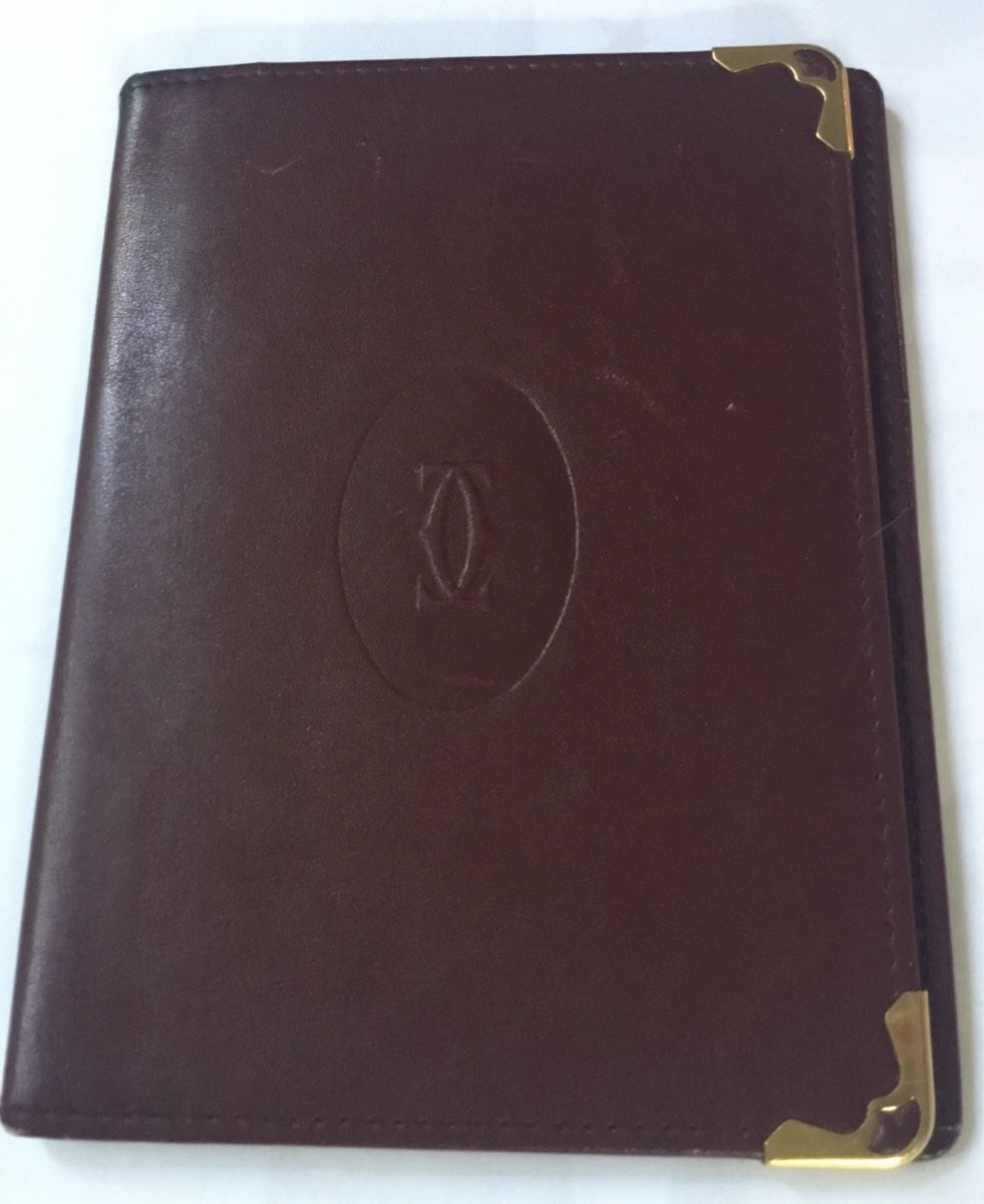 Autres vêtements & accessoires: Cartier Karten Etui  – D'occasion à Schlieren par Jeajet 3