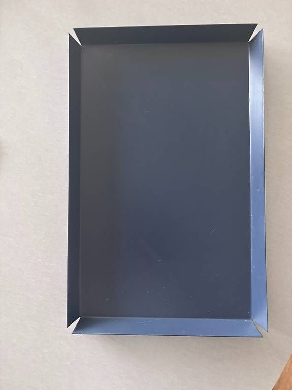 Tutte le decorazioni: Broste Copenhagen Metalltablett – Usato da Birrwil venduto da psh_v8t5