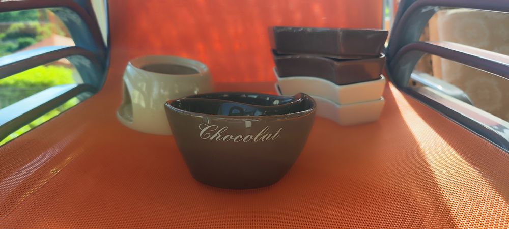 Tasse à Fondue En Cœur Porcelaine Rouge – Avec Fourchettes, Pour Chocolat, Fromage, Caramel – Idéal Soirée, Cadeau Romantique