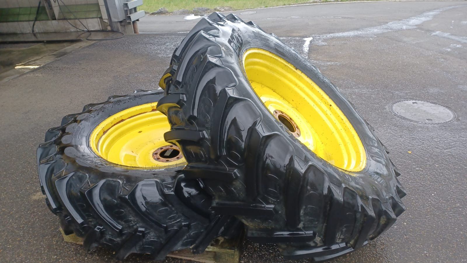 Pneus & Kompletträder: Pneu BKT  480/70R38 – Gebraucht aus Hämikon von buha14 1