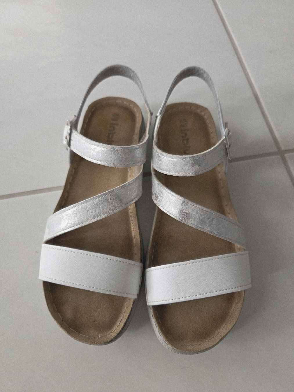Scarpe da donna: Sandalen/ Leder gr.39 – Usato da Bronschhofen venduto da Katrusja