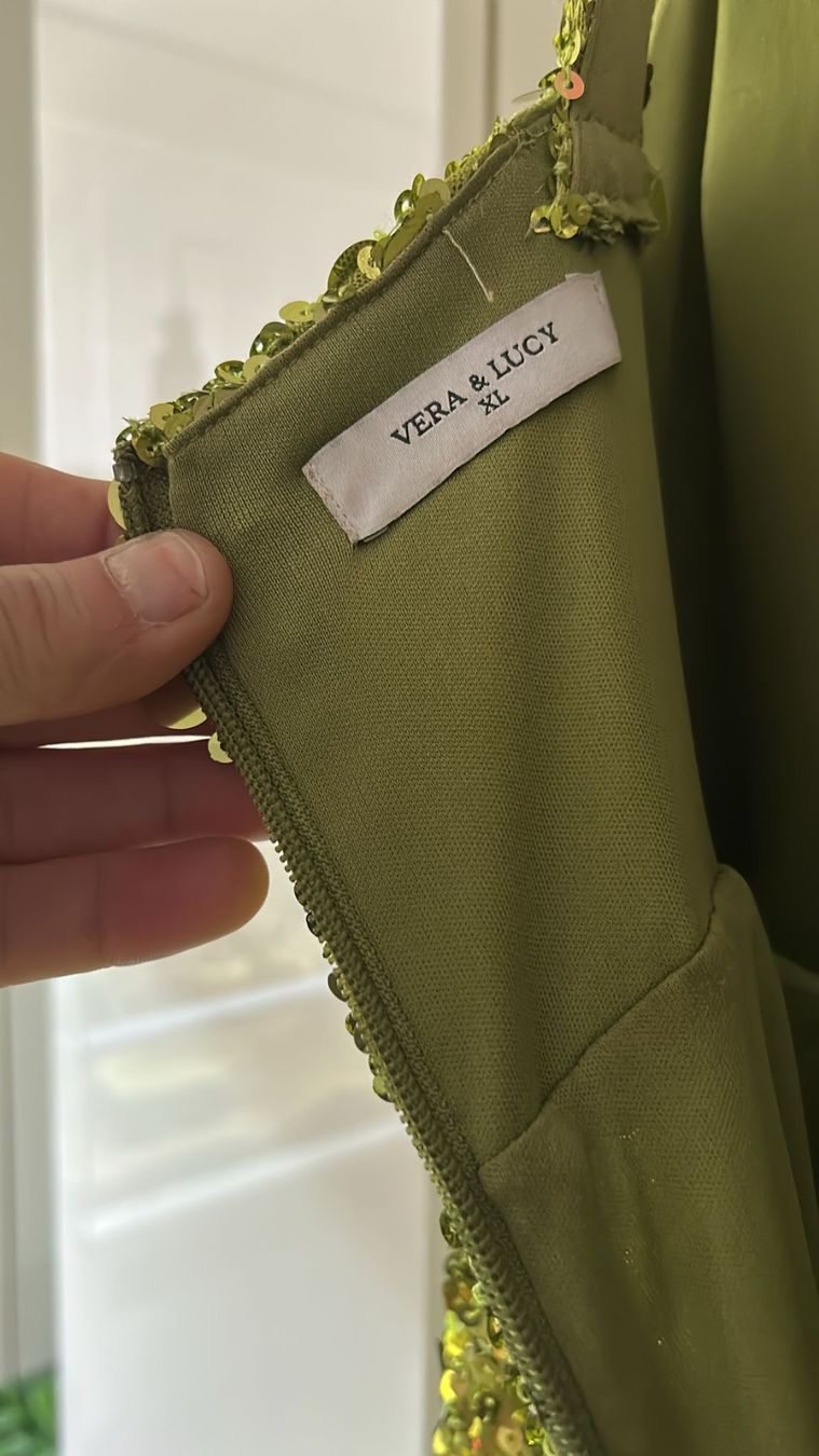 Vestiti: Pailletten-Abendkleid, Grösse XL! – Nuovo (secondo la descrizione) da grenchen venduto da cdlu 1