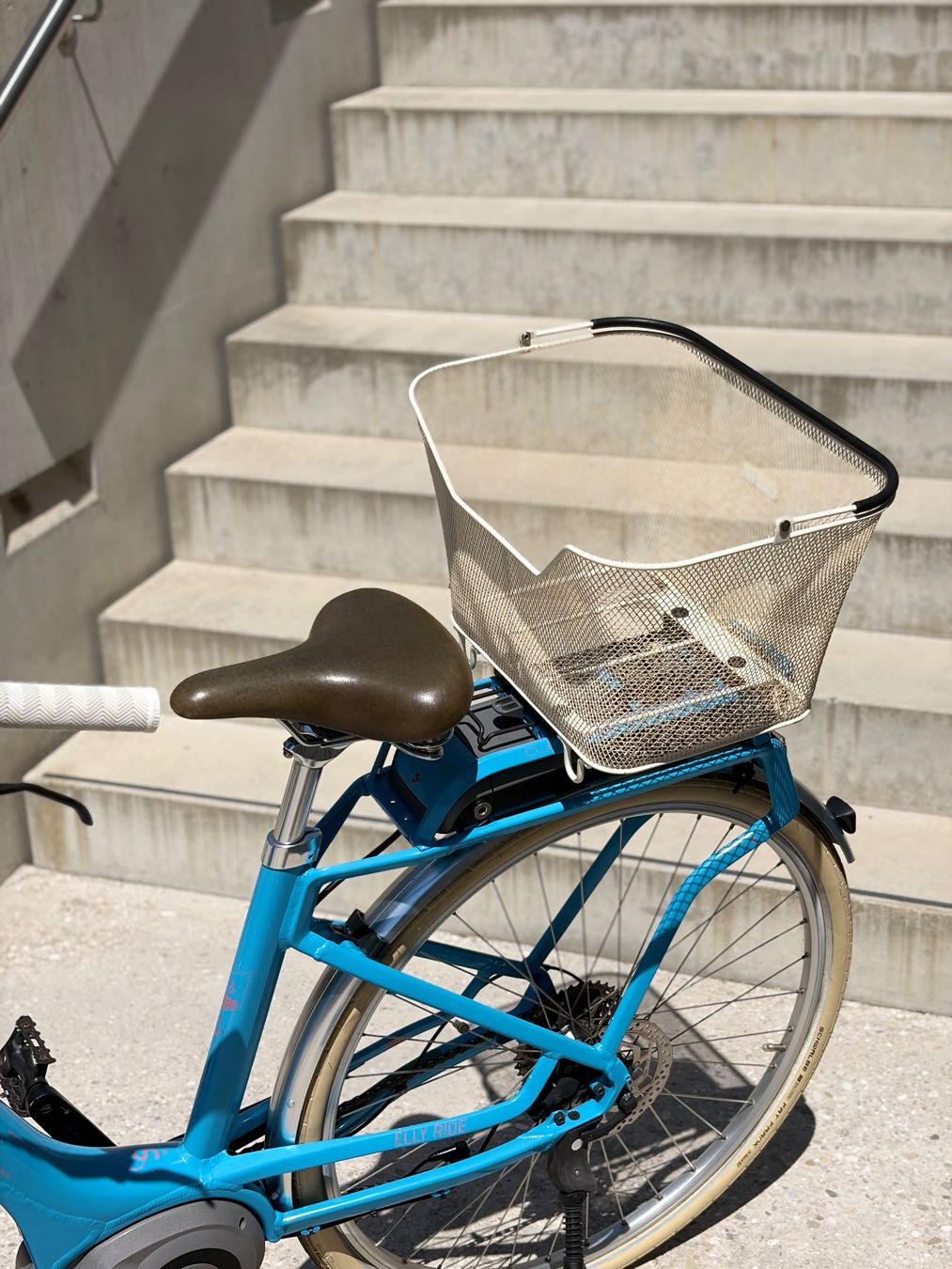 Cube Biciclette: CUBE Elly Ride Hybrid 400, Blue – Usato da Basel venduto da sch_b9gh 7