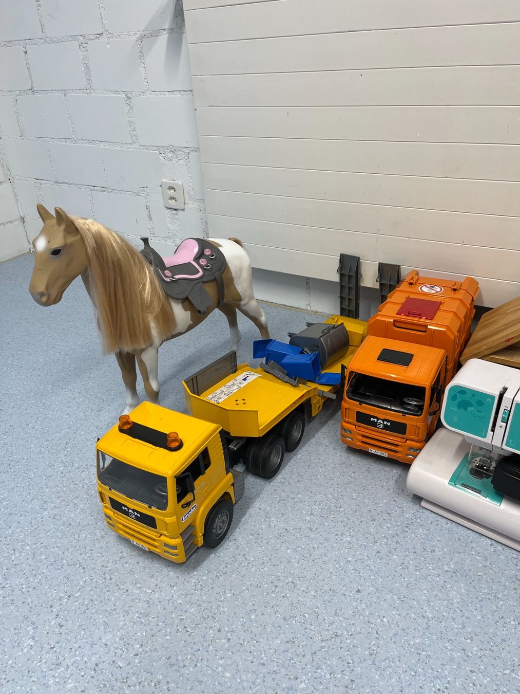 Giocattoli: Kinderspielzeug - Grosse Sammlung – Usato da Leuggern venduto da Yzerman2 6