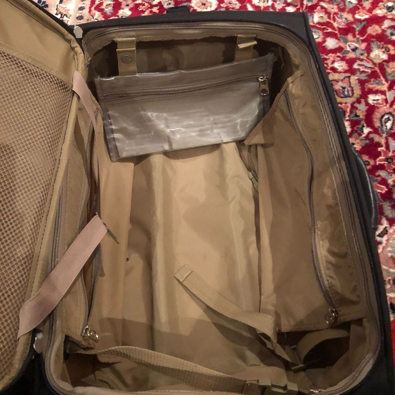 Lancel Reisekoffer: Bagage Lancet-trolley black suitcase – Gebraucht aus thonex von begochiqui 5