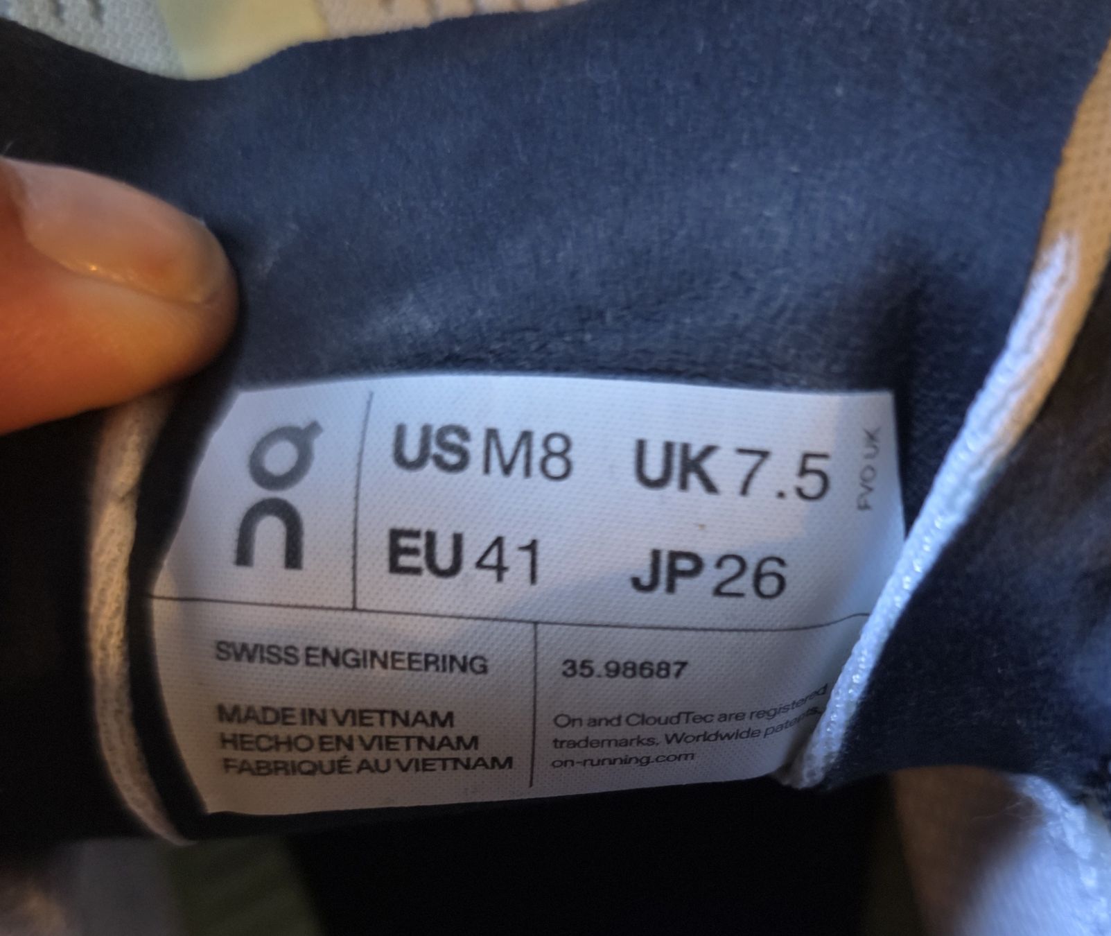 On Scarpe da donna: ON Schuhe – Usato da Visp venduto da san_d7s8 3