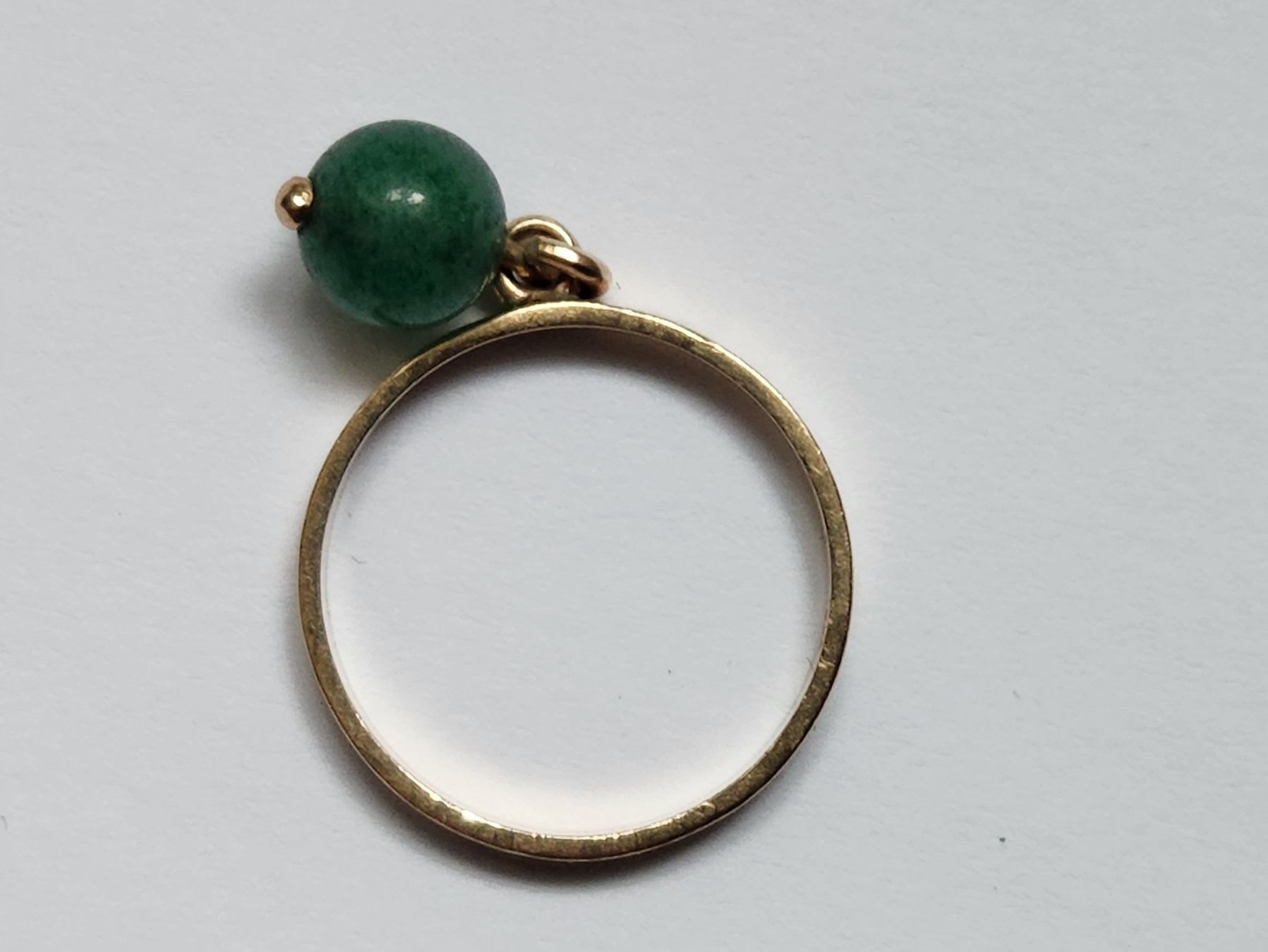 Anelli: Goldring mit grünem Stein - 585 gestämpelt – Usato da St. Gallen venduto da GIULESGG