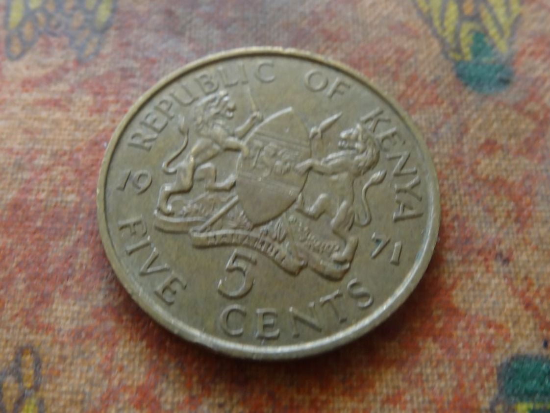 Tutti le monete: KENYA   5  Cents   1971 – Usato da Romanel-sur-Lausanne venduto da Swift13