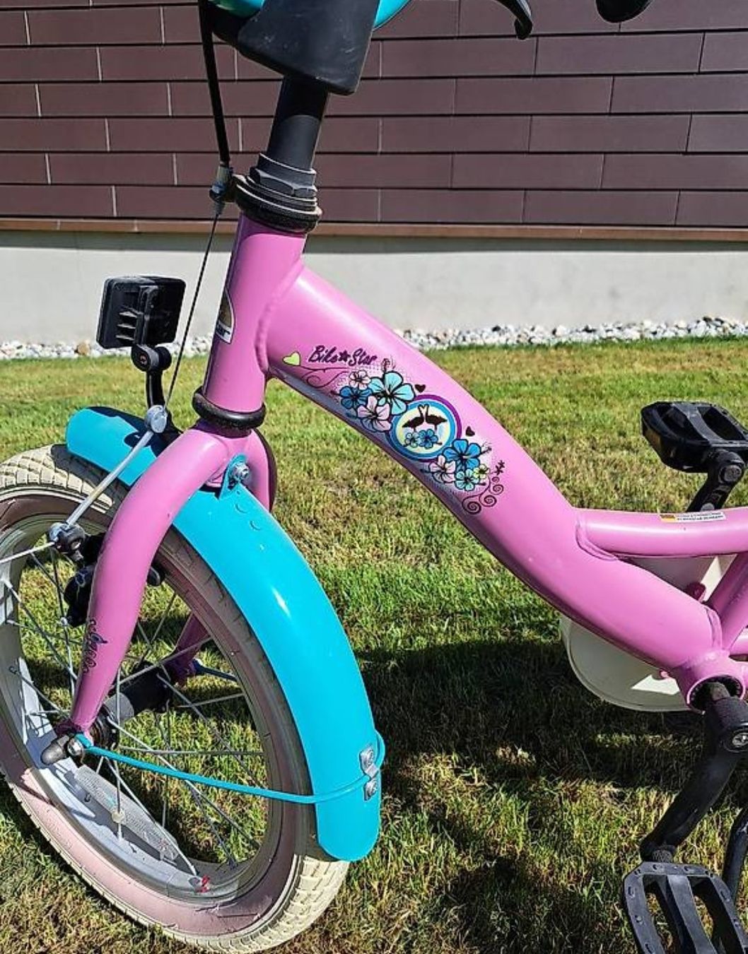 Velos: Kinderfahrrad Bikestar 16 Zoll Mädchen – Gebraucht aus Grabs von Fox_81 1