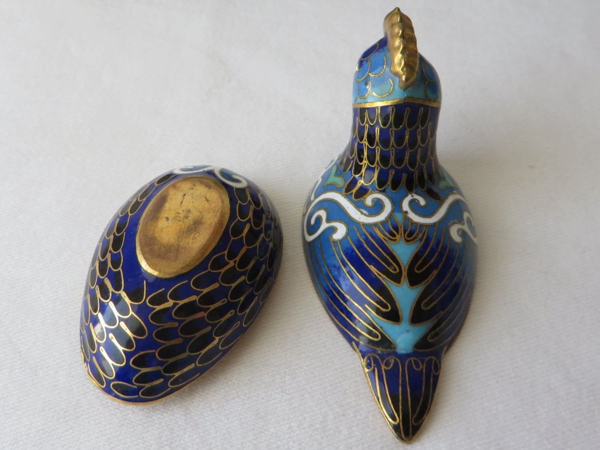Statuette: SELTENES CHINESISCHES CLOISONNÉ VOGEL DÖSCHEN BUNTE EMAILLE – Usato da Neuhausen am Rheinfall venduto da Arielle55 5