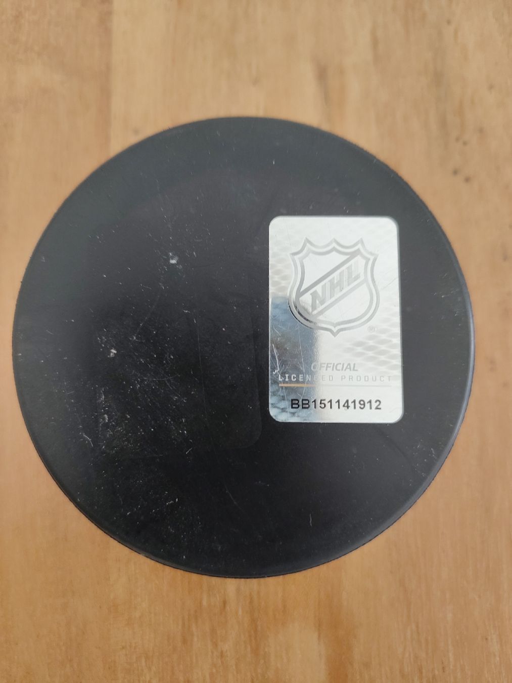 Bälle: Fan Puck Auston Matthews – Neu (gemäss Beschreibung) aus Bern von mwa_xj5p 1