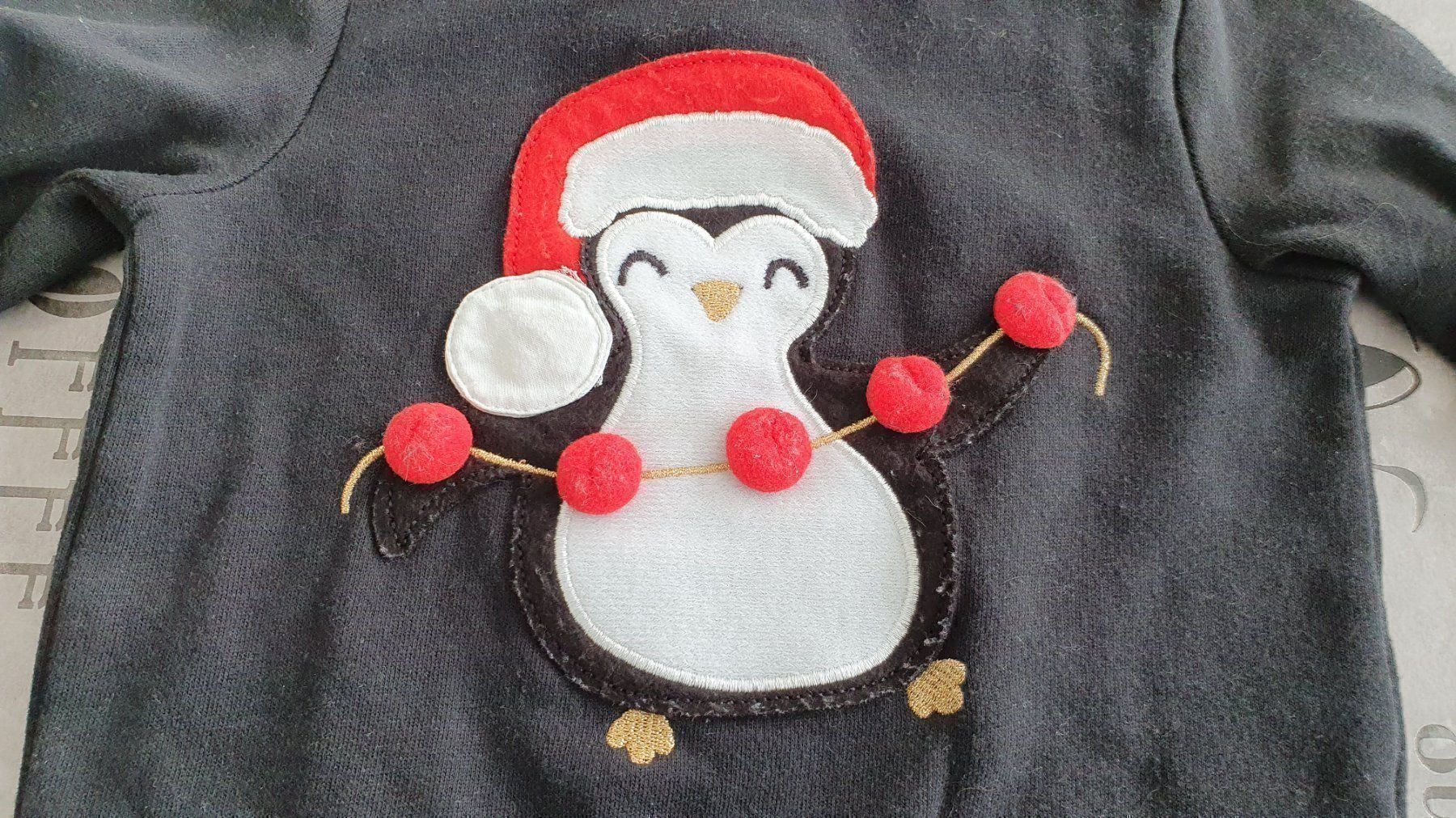C&A Pulls et sweat-shirts: Süsses Pinguin Pullover - Gr. 98 – D'occasion à Staufen par Fleby84 1