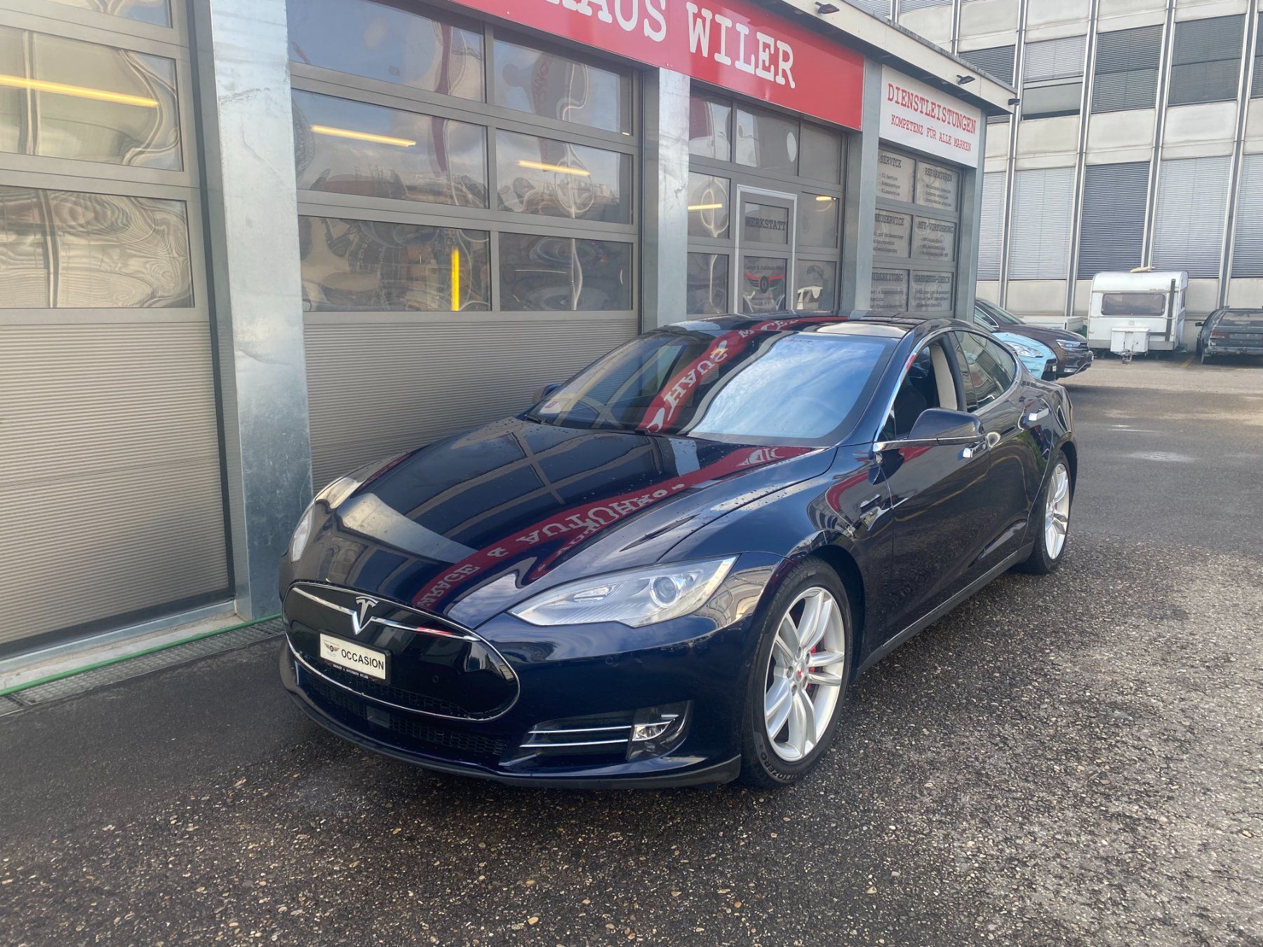 Tesla Automobili: Tesla Model S 85 D – Usato da Biel/Bienne venduto da AS24