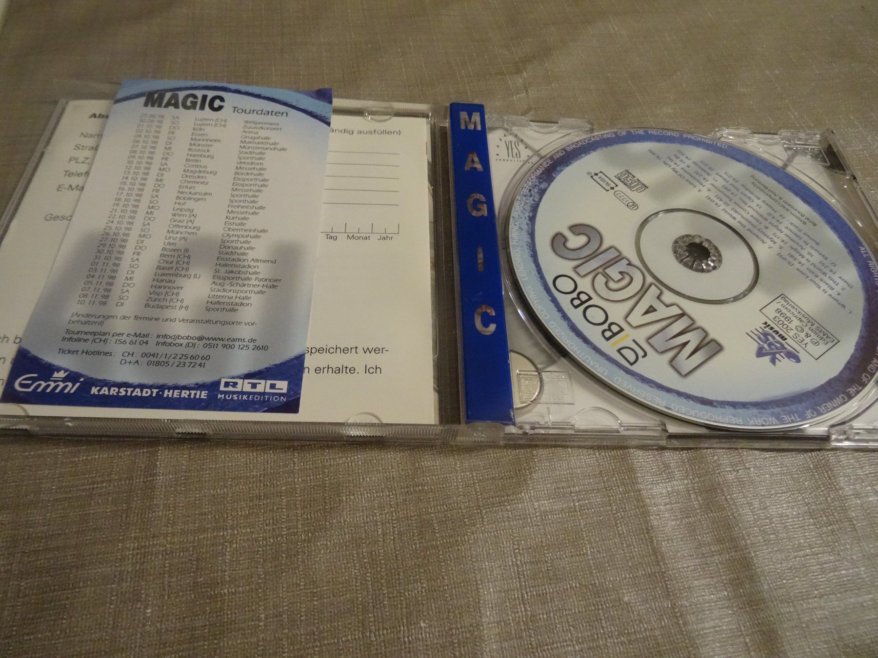 CDs: DJ Bobo - Magic (Limited LED-Edition) CD – Gebraucht aus Olten von Disc-Ausverkauf 1
