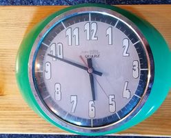 Jura Quarz Wanduhr