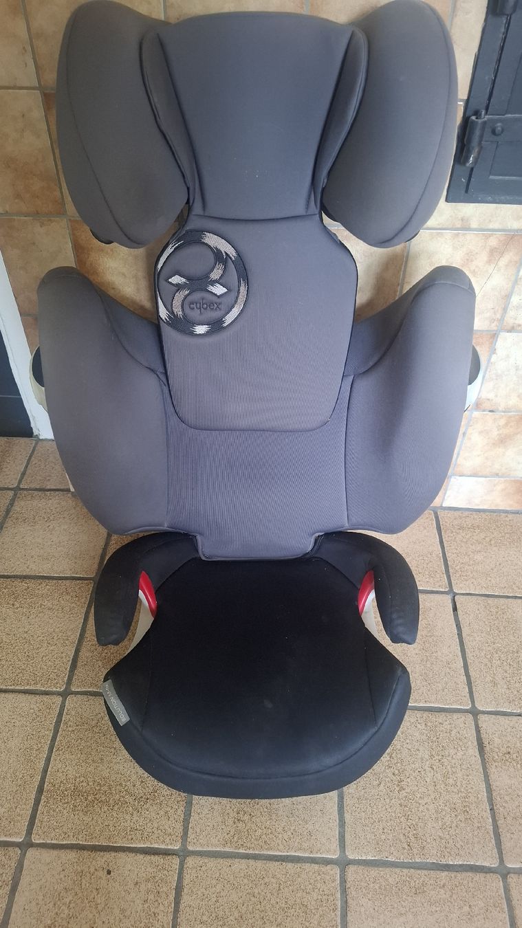 Cybex Auto-Kindersitze: Cybex Kindersitz höhenverstellbar – Gebraucht aus Buch b. Frauenfeld von Winterthur2011