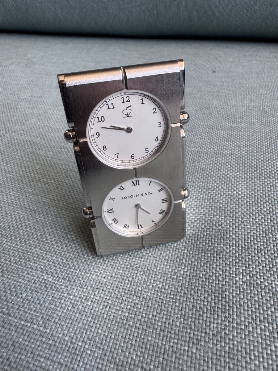 Montres: Rodolphe Co Tischuhr  – Défectueux à Sursee par Dersempacher