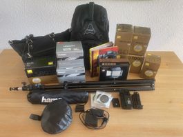 Nikon D7000 Kit mit 5 Objektiven & diversem Zubehör
