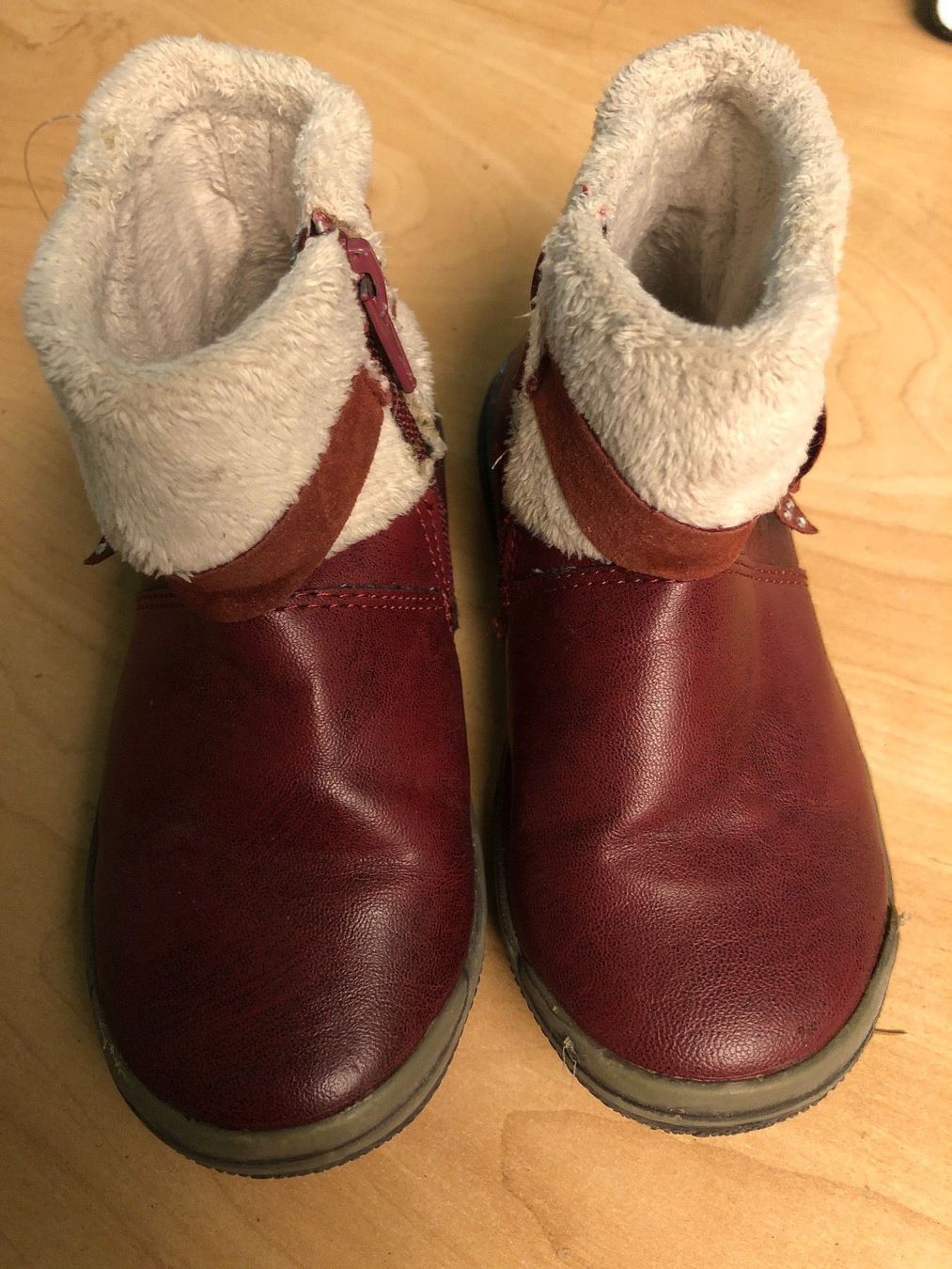 Scarpe per ragazze: Süsse Stiefel Gr.24 – Usato da Obergerlafingen venduto da cabo4 1