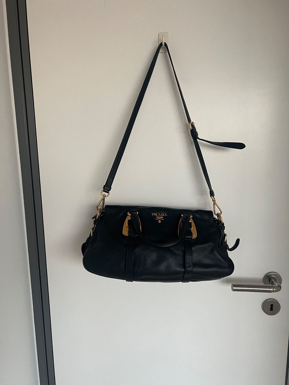 Prada Sacs femmes: Prada Tasche – Neuf avec emballage d'origine à Biel/Bienne par RO19 1