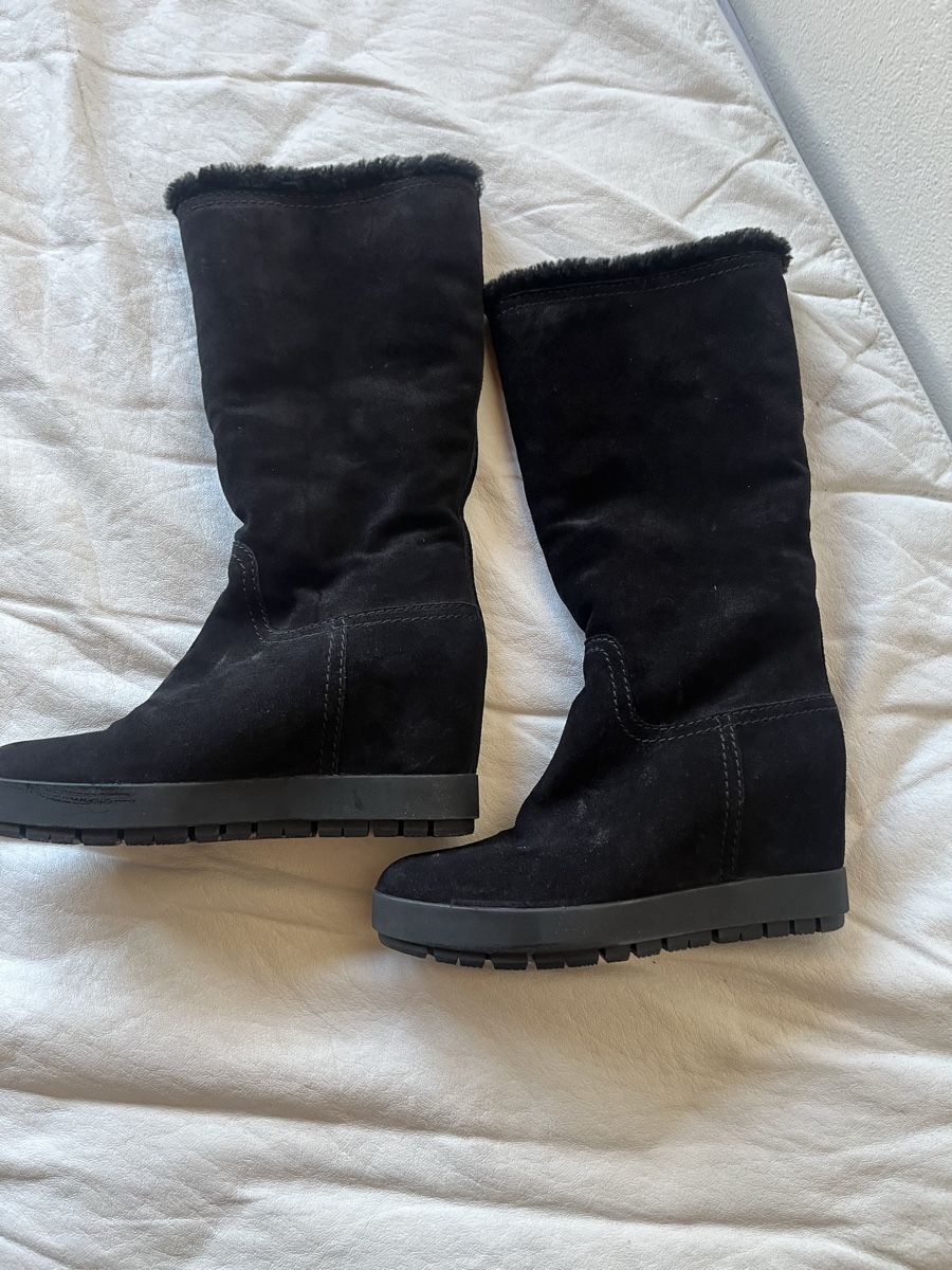 Prada Damenschuhe: Damenschuh – Gebraucht aus Samedan von Gubbi01 1
