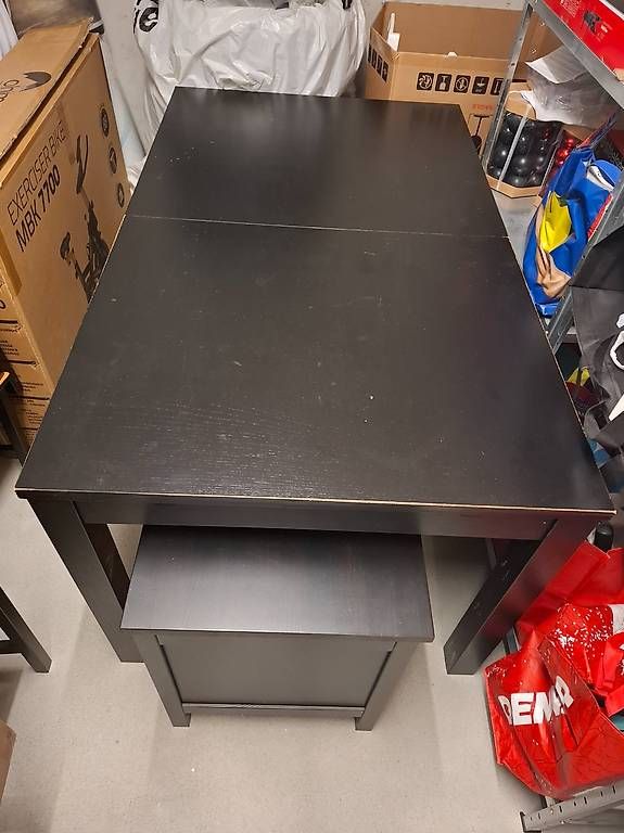 Ikea Set de table et chaises: Esstisch mit 6 Stühlen (IKEA) – D'occasion à Zuchwil par ala_8qzt 2