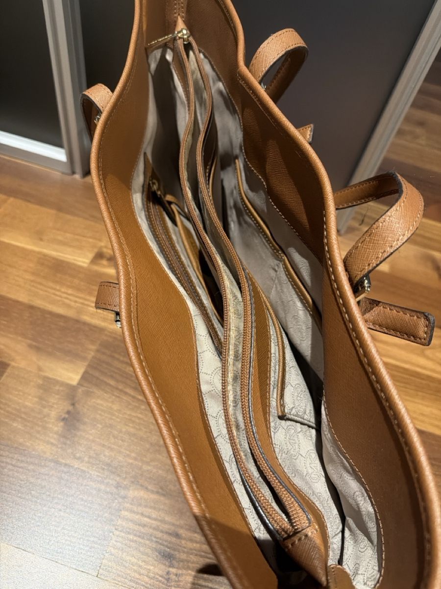 Michael Kors Borse da donna: Michael Kors Bag – Usato da Mendrisio venduto da AlicesSecretCloset 1