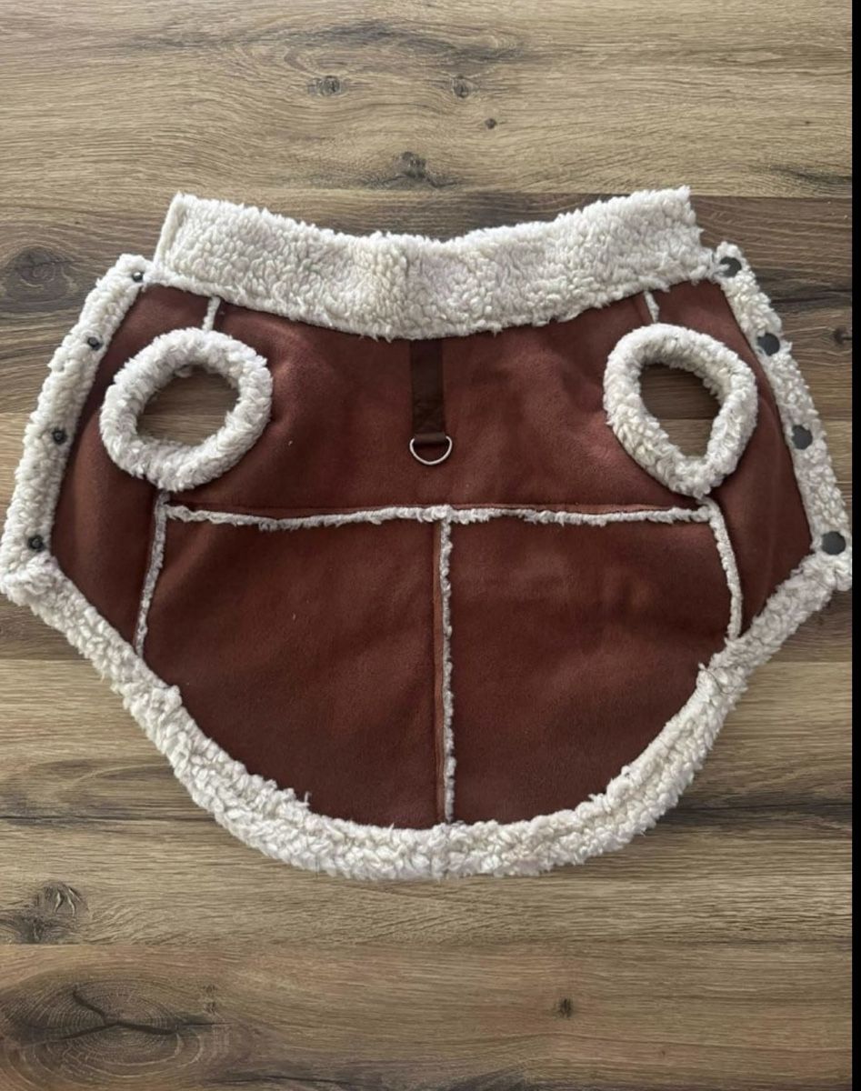 Abbigliamento: Warme Hunde Jacke / Mantel L – Nuovo (secondo la descrizione) da Chur venduto da Pedro.Giesteira 1