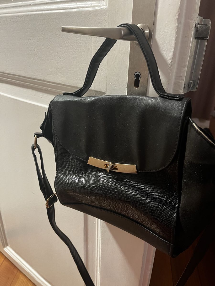 H&M Borse da donna: Schwarze Handtasche – Usato da Bern venduto da Anja200414 2